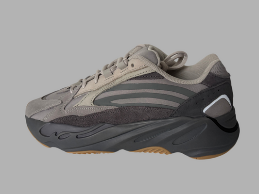 Adidas Yeezy Boost 700 V2 Tephra